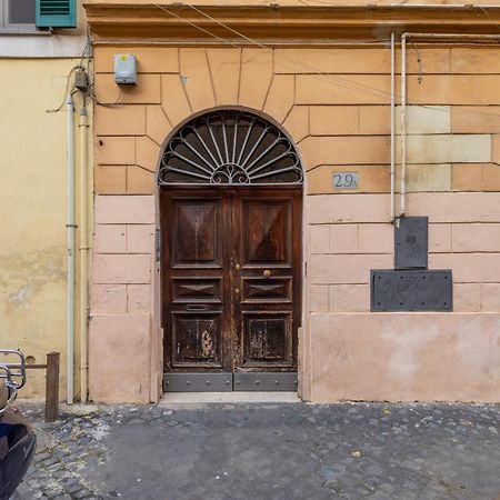 Vg Trastevere 5 Stelle Appartamento Spazioso Рим Экстерьер фото
