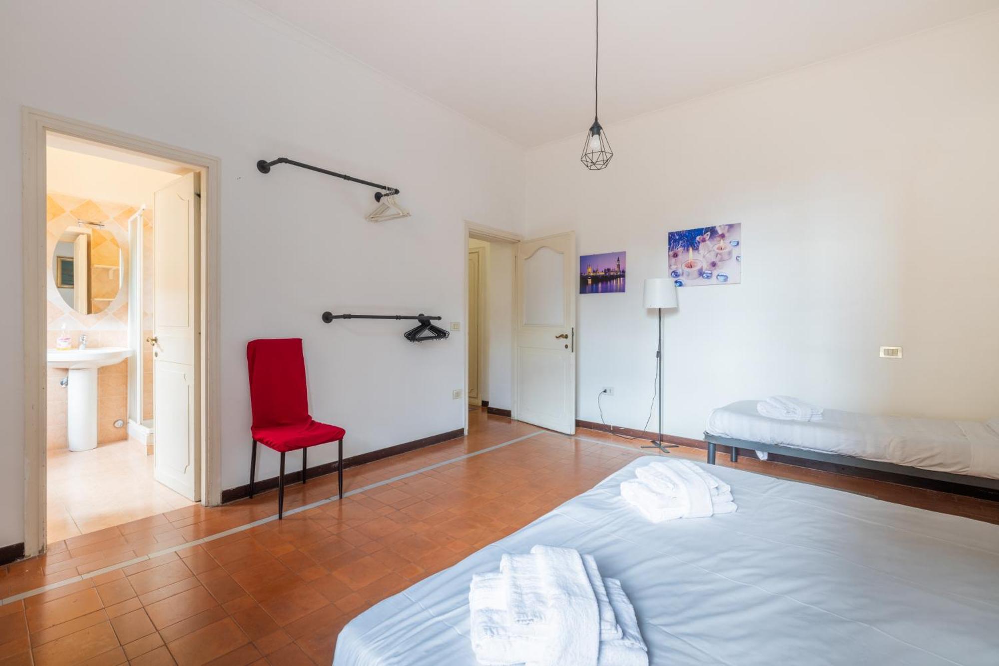 Vg Trastevere 5 Stelle Appartamento Spazioso Рим Экстерьер фото
